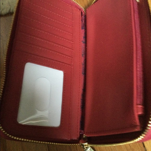 Loungefly Snow White wallet - Picture 5 of 10